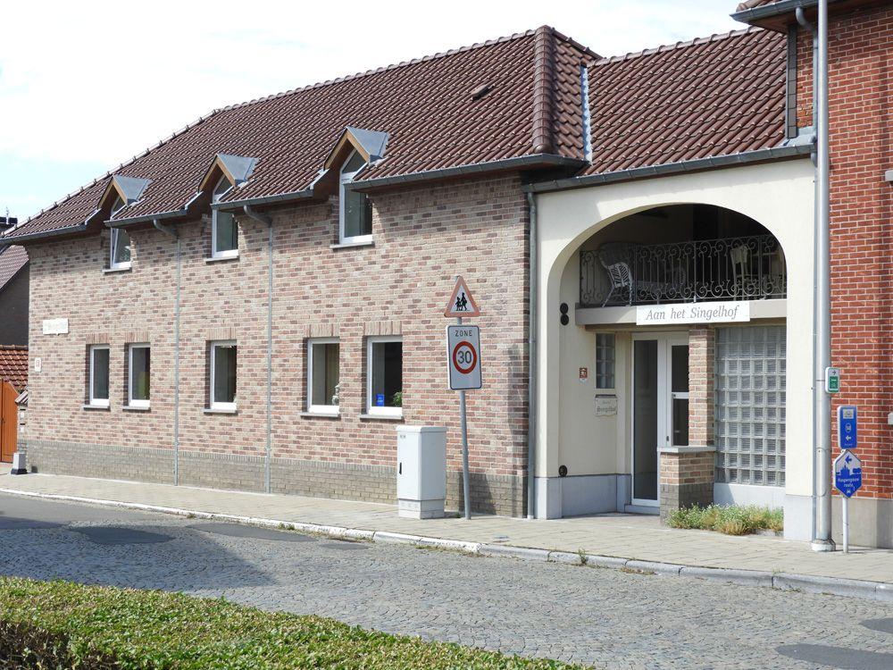 Aan het Singelhof foto 2