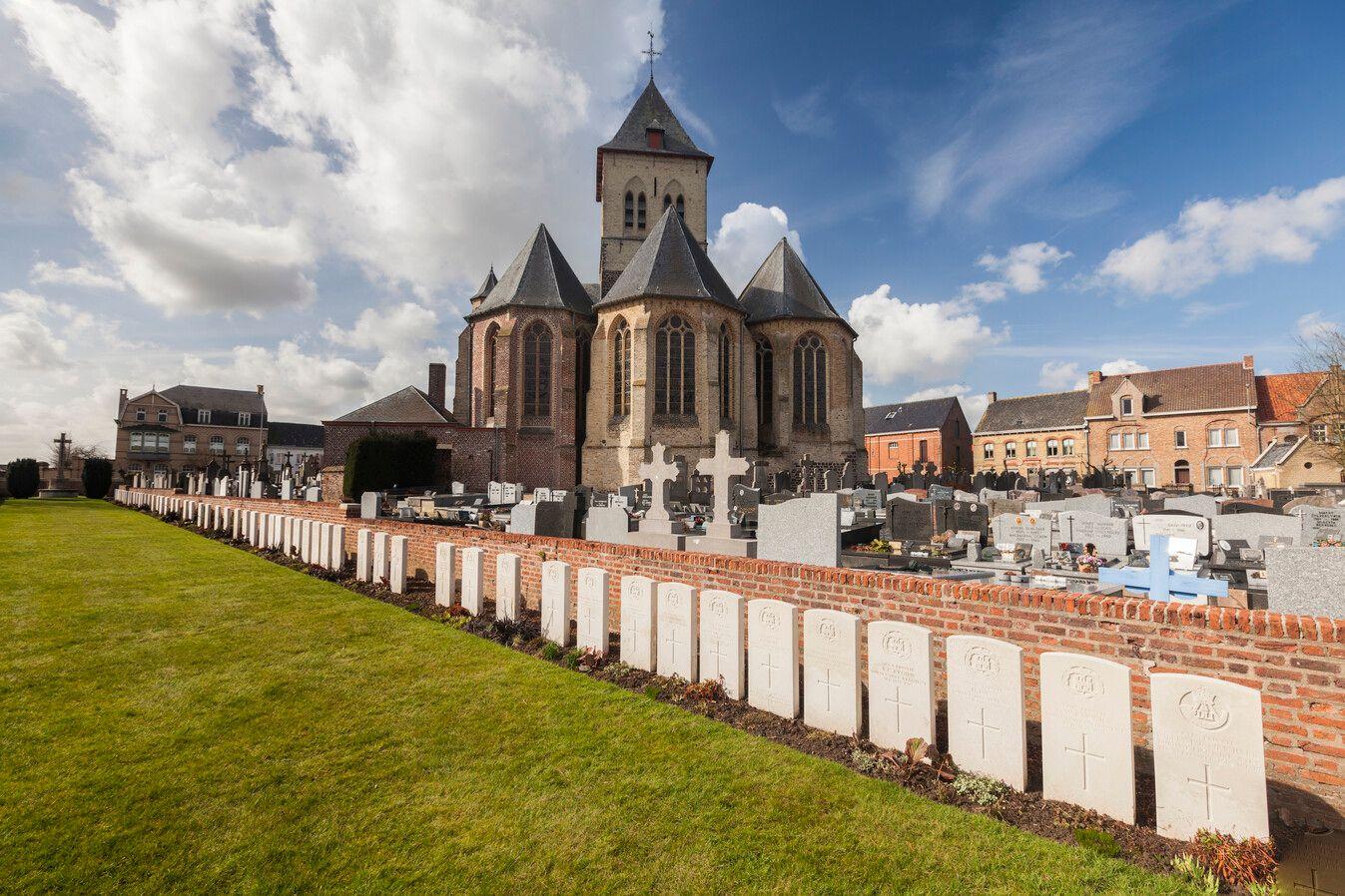 listing card gallery