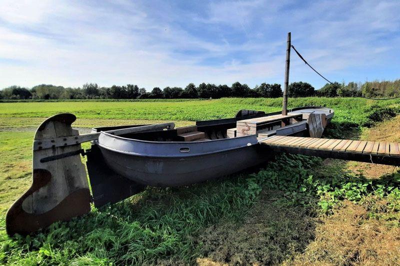 listing card gallery